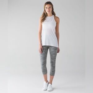 Lululemon Wunder Under Crop Luon – Space Dye / Variegated Grey – Size 8